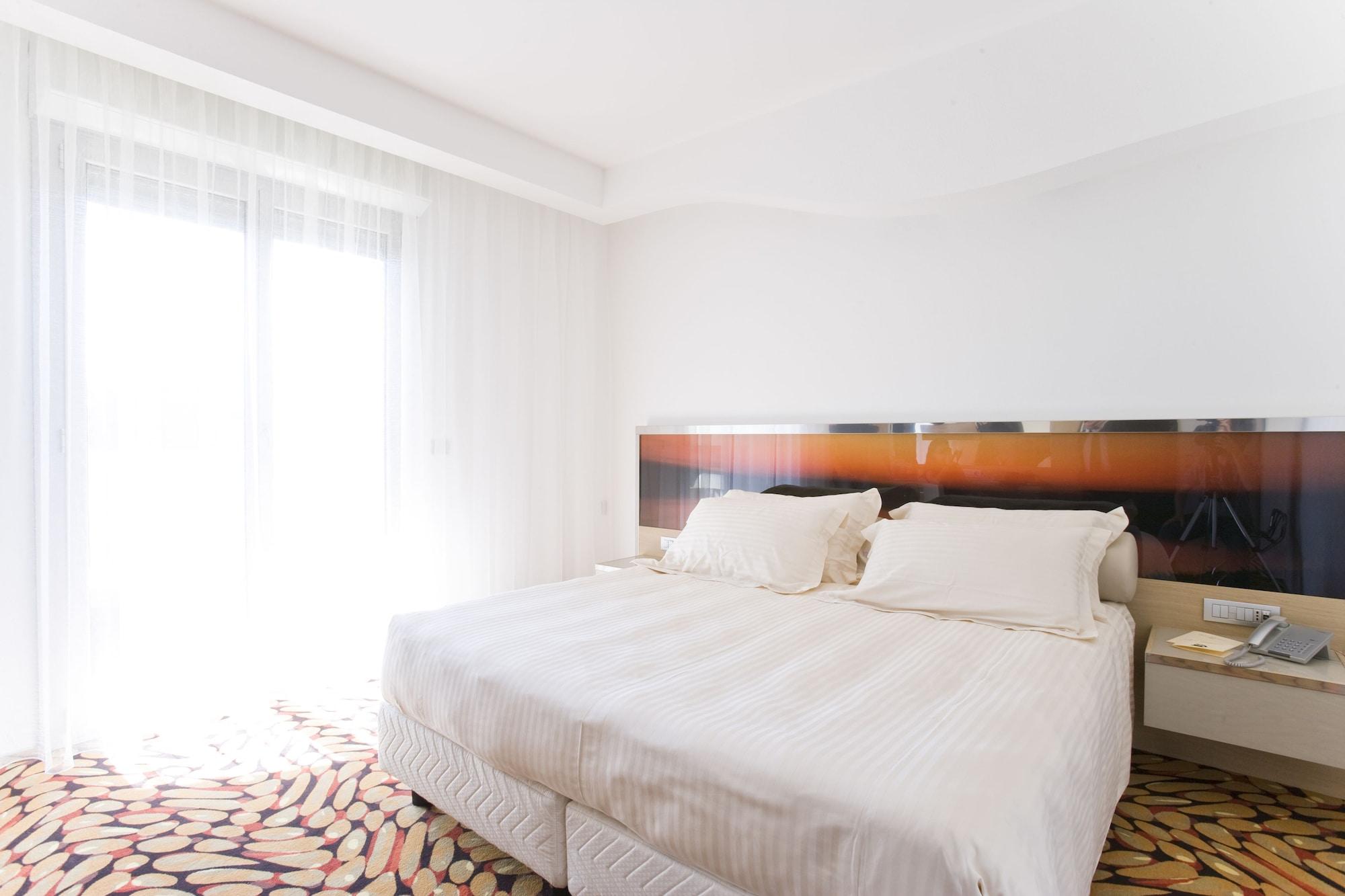 Hotel Waldorf- Premier Resort Milano Marittima Exterior photo