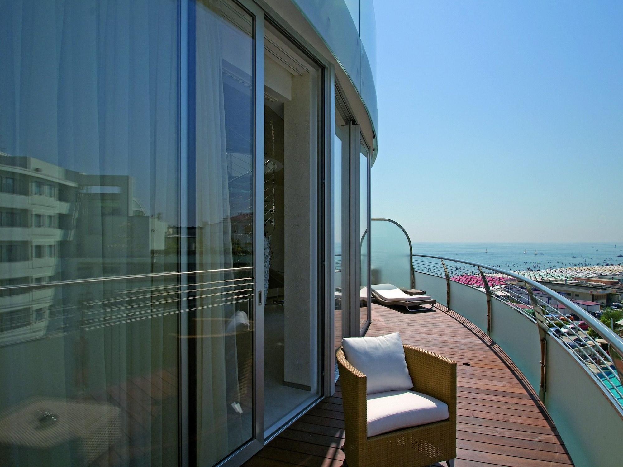 Hotel Waldorf- Premier Resort Milano Marittima Exterior photo