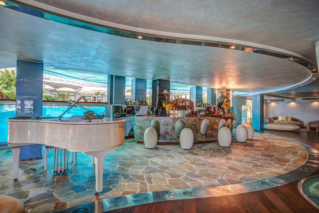 Hotel Waldorf- Premier Resort Milano Marittima Exterior photo